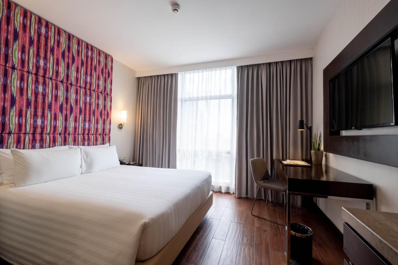Pasig City Wynwood Hotel מראה חיצוני תמונה