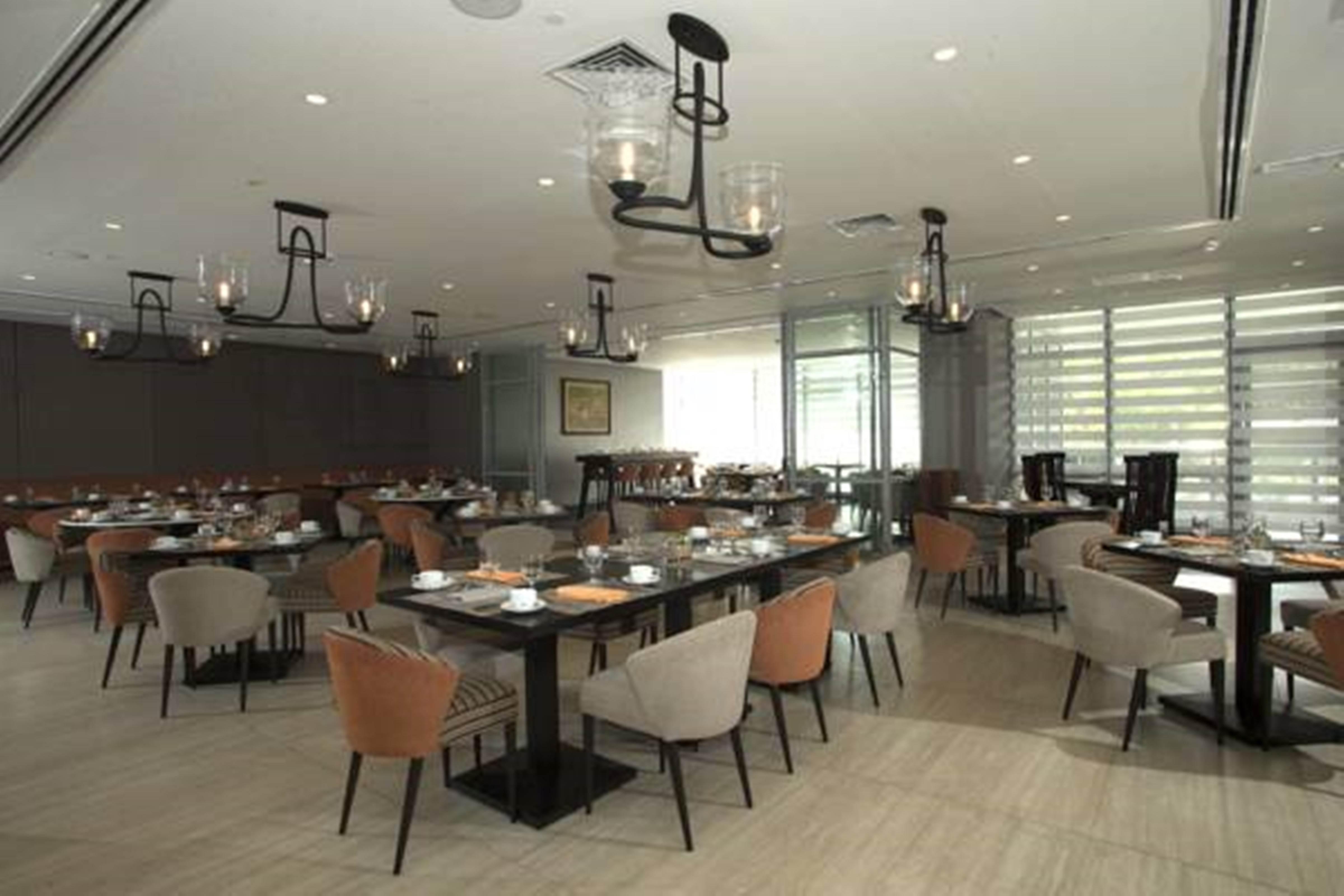 Pasig City Wynwood Hotel מראה חיצוני תמונה