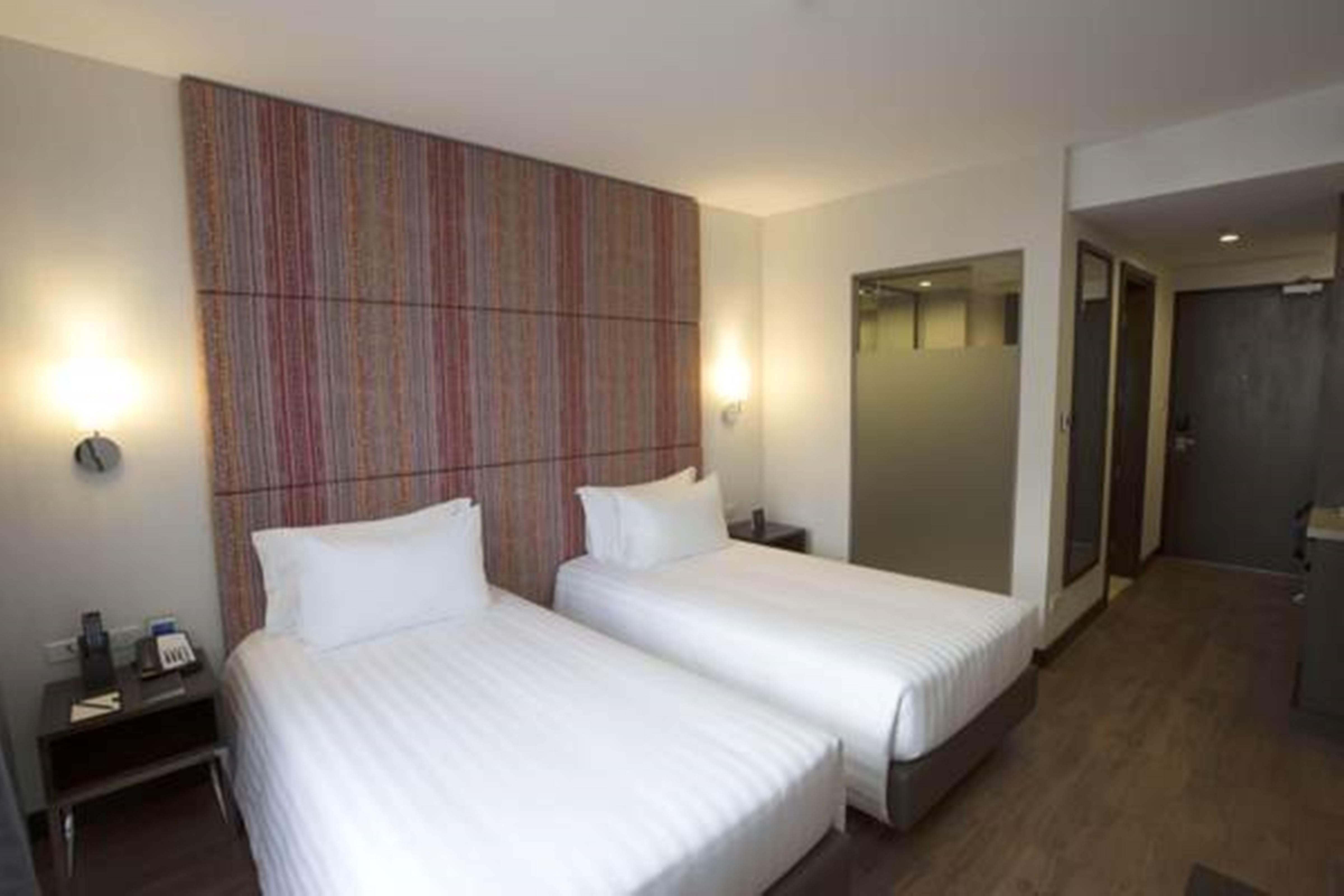 Pasig City Wynwood Hotel מראה חיצוני תמונה